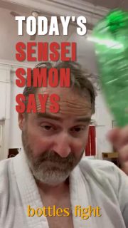 Sensei Simon shows off his favourite martial arts tool by hitting himself with it. 🍾 If you want to hit yourself or someone else, come learn how to do it like Sensei Simon🍾
